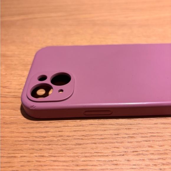 iPhone 14 Plus Purple Silicone Phone Case - Picture 2 of 4